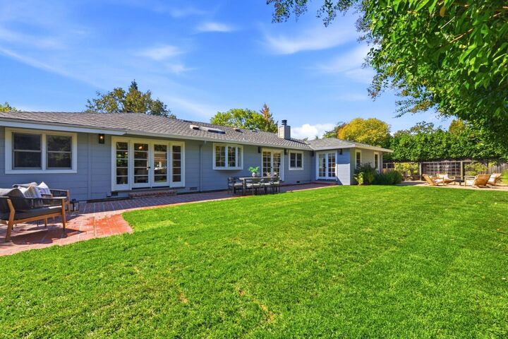 Property Photo:  600 Wallea Drive  CA 94025 