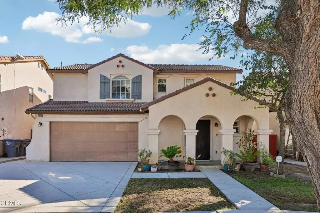 Property Photo:  2010 Del Rey Place  CA 93030 