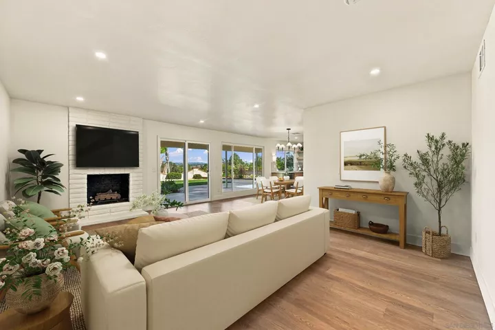 Property Photo: 12602 Senda Acantilada CA 92128