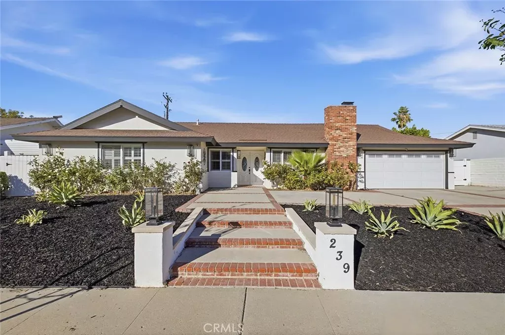 Property Photo:  239 Triangle Street  CA 91360 