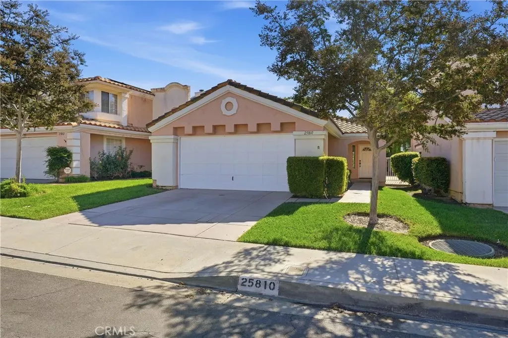 Property Photo:  25810 Browning Place  CA 91381 