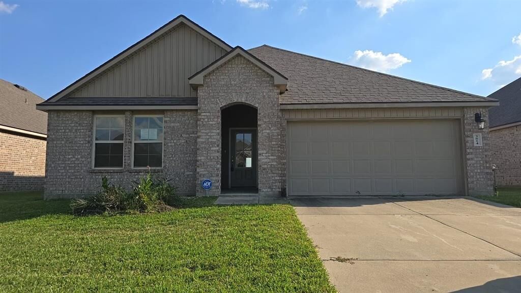 Property Photo:  3814 Barn Owl Drive  LA 70615 