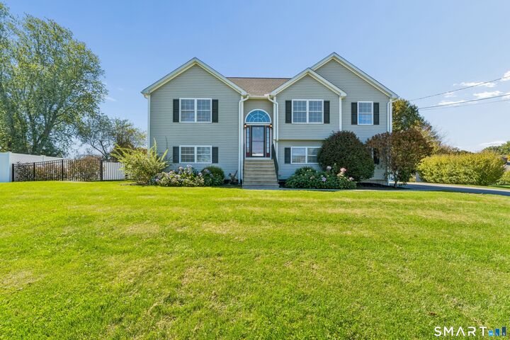 Property Photo:  38 Jeanette Road  CT 06811 