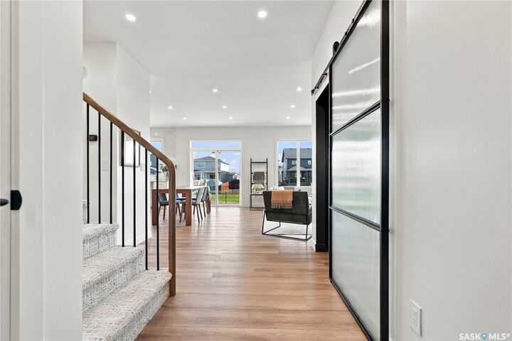 Property Photo:  660 Pepper Bend  SK S7N 1Y6 