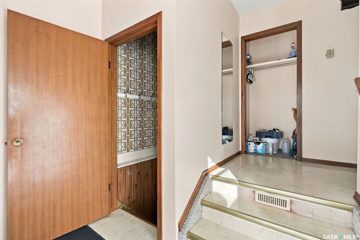 Property Photo: 100 1st Avenue SW SK S0A 1N0