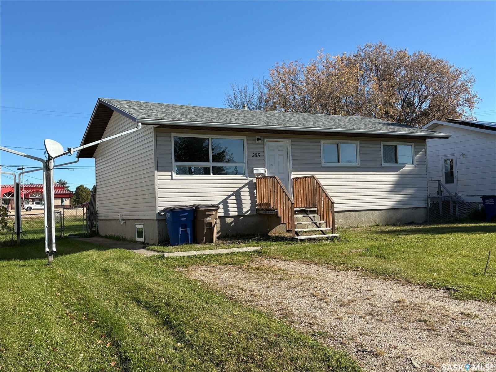 Property Photo:  205 6th Avenue N  SK S0J 0E0 