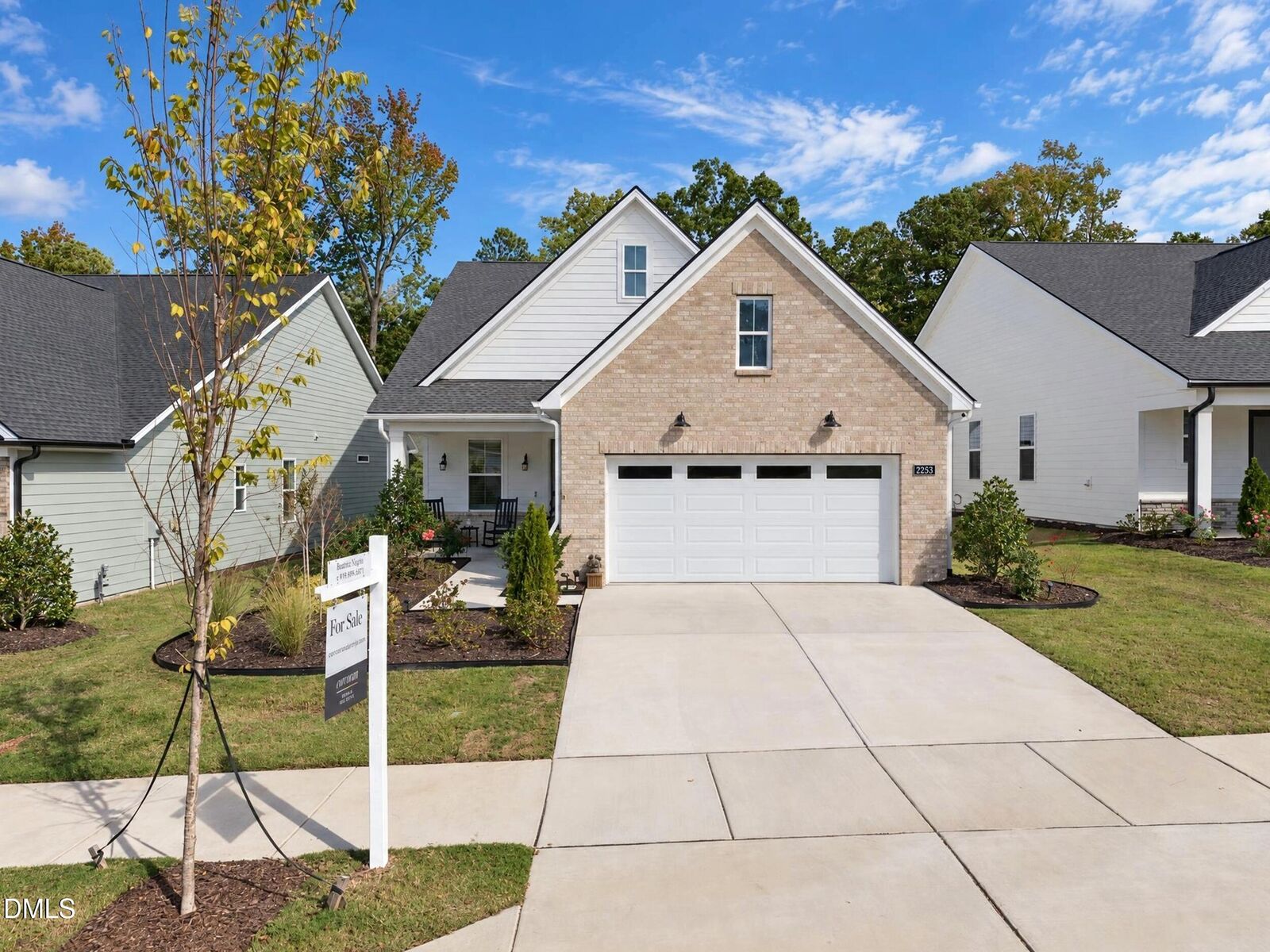 Property Photo: 2253 Abbeyhill Drive 129 NC 27610