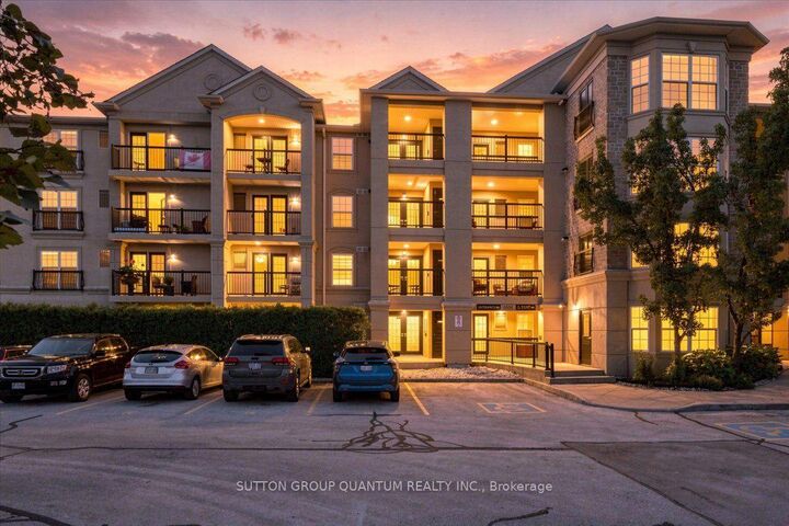 Property Photo:  2035 Appleby Line 104  ON L7L 7G8 