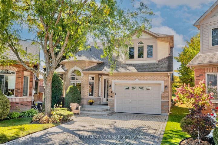 Property Photo:  9 Fortuna Circle  ON L9R 1Z3 