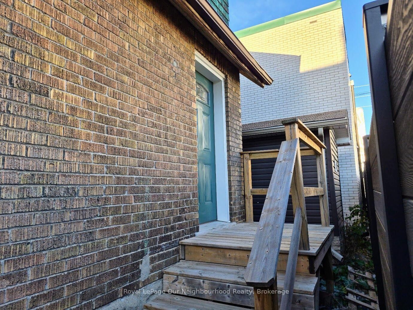 Property Photo:  11 Colborne Street W Main  ON L1G 1L3 