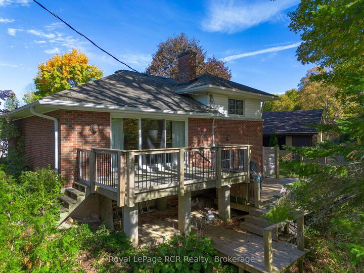 Property Photo:  525 6th Street W  ON N4K 3L2 