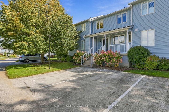 Property Photo:  9 Valleymede Court  ON L9Y 5E4 