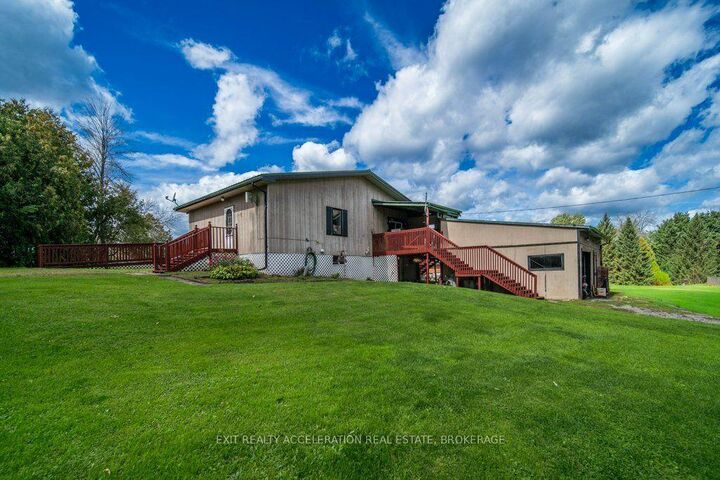 Property Photo:  26 Oak Lane  ON K0K 3G0 