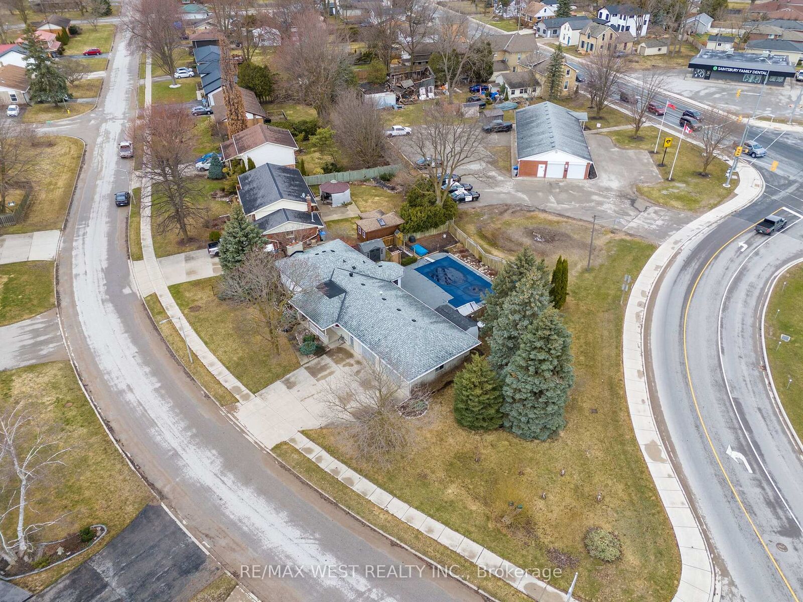 Property Photo:  96 Langford Drive  ON N0M 2J0 