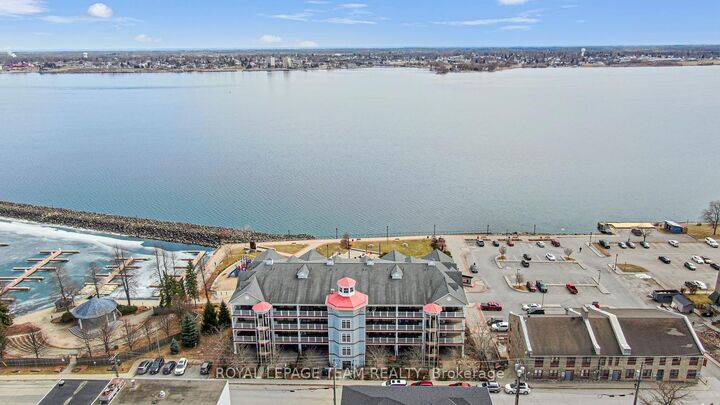 Property Photo:  175 Water Street W 205  ON K0E 1T0 