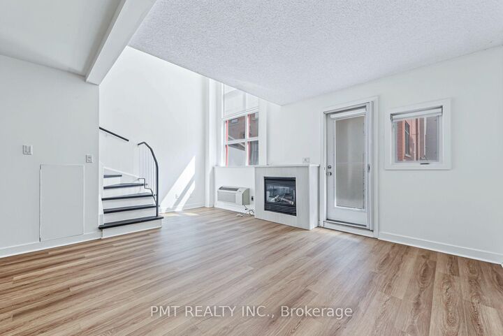 Property Photo:  21 Earl Street 124  ON M4Y 3C8 