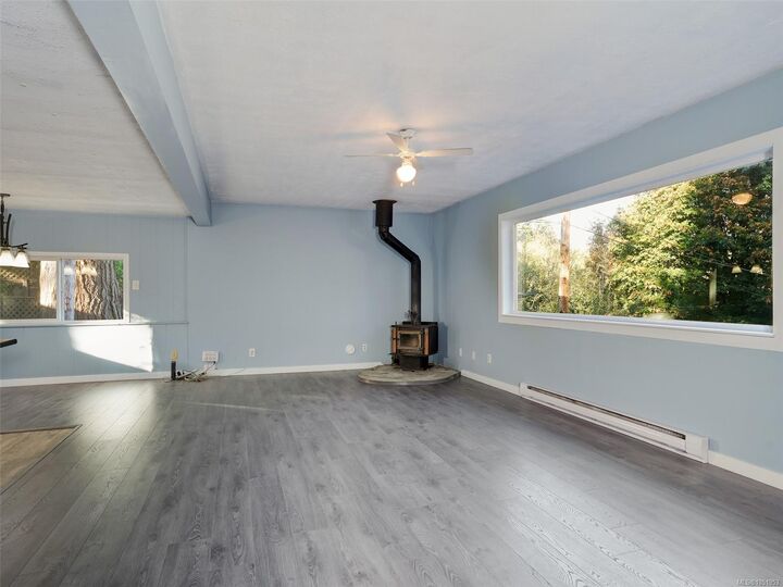 Property Photo:  6609 Helgesen Rd  BC V9Z 0V7 
