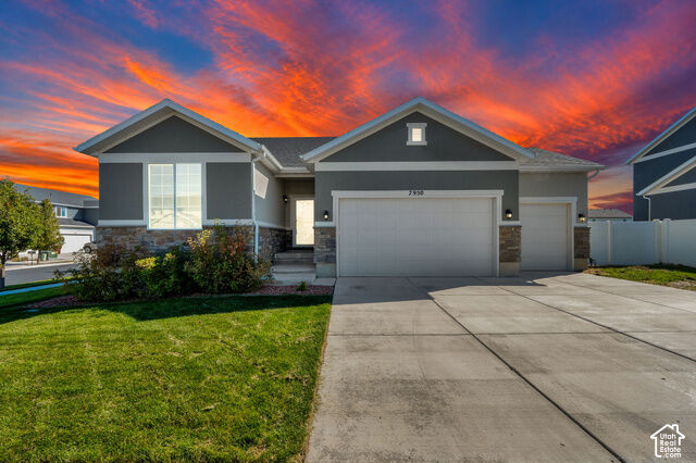 Property Photo:  7950 N Seabiscuit Rd  UT 84005 