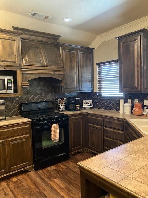 Property Photo:  3401 Spokane Avenue  TX 79118-9125 
