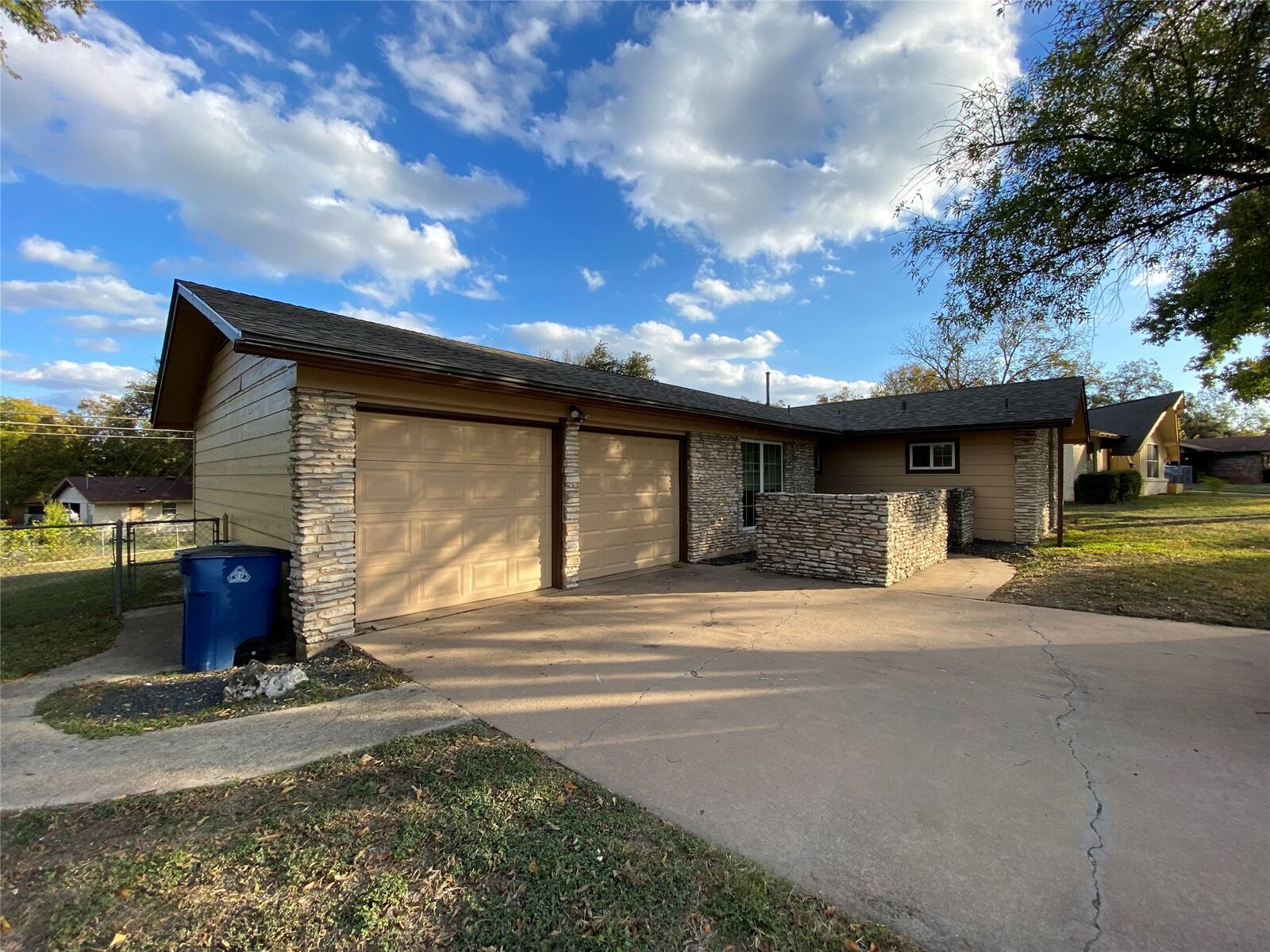 Property Photo: 8515 Burrell Drive TX 78757