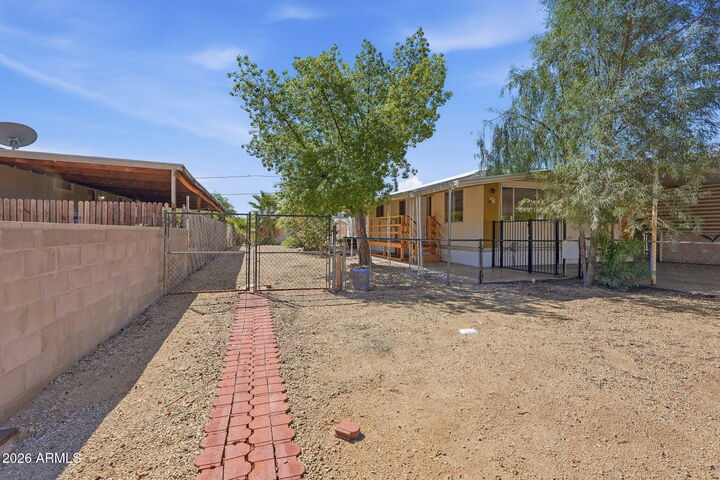 Property Photo:  2007 E Michigan Avenue  AZ 85022 