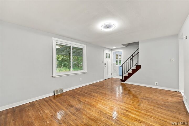 Property Photo:  498 Moselle Street  NY 14215 