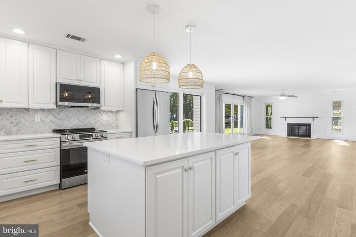 Property Photo:  3989 Caneye Place  MD 21037 