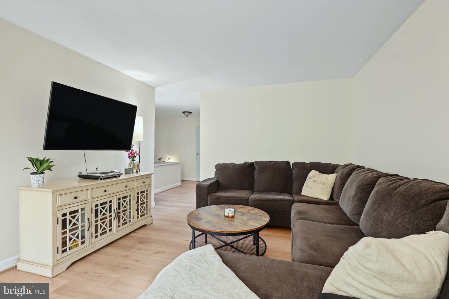 Property Photo:  602 Meadowview Lane 602  PA 19453 