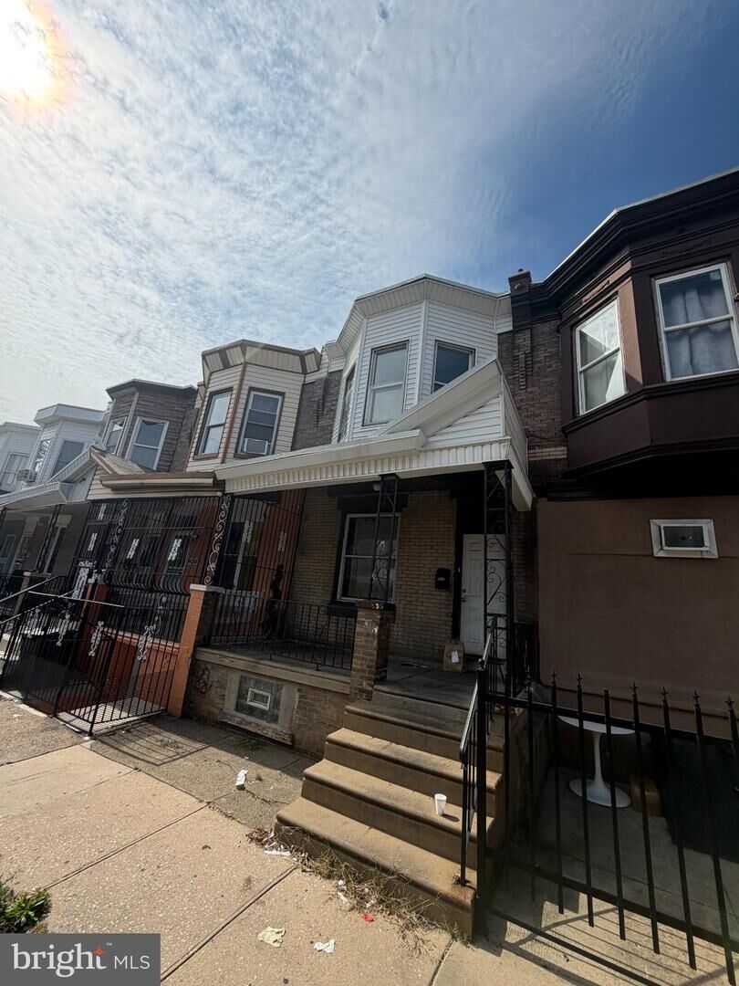 Property Photo:  4060 N 7th Street  PA 19140 