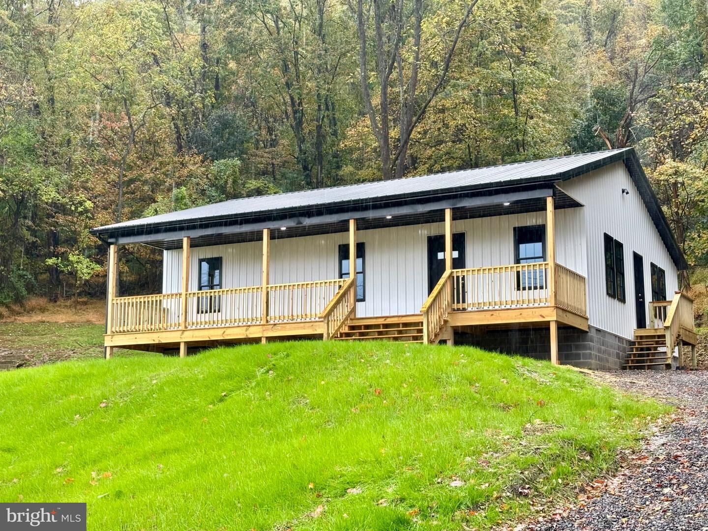Property Photo:  1131 Miller Rd  WV 26753 