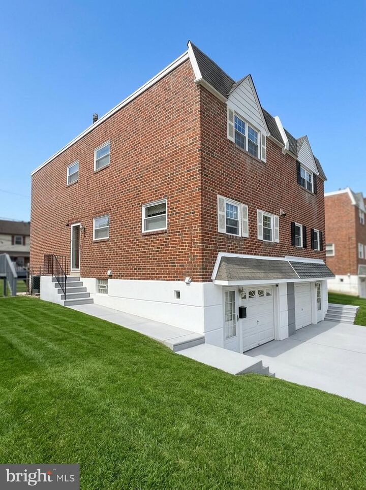 Property Photo:  15168 Endicott Street  PA 19116 