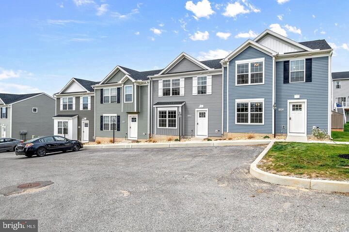 Property Photo:  157 Spanglers Mill Rd 201  PA 17070 