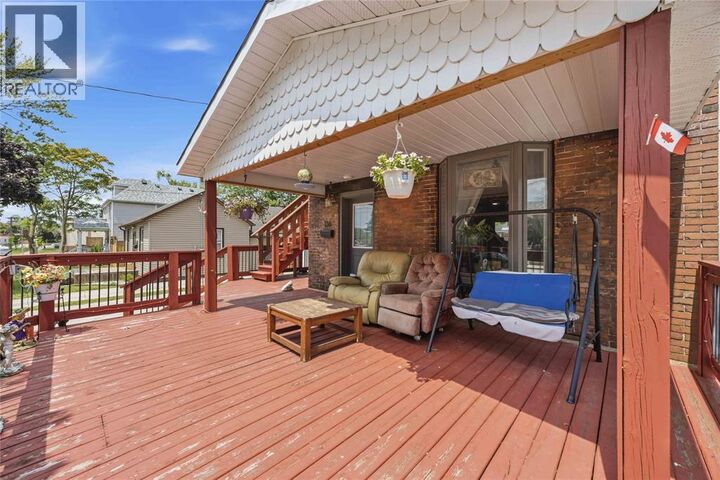 Property Photo: 136 Durand Street ON N7T 5A2