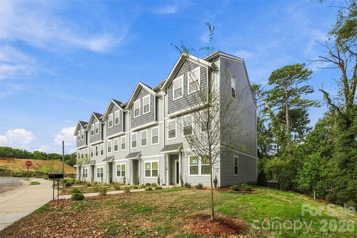 Property Photo:  3130-3146 Bunche Drive  NC 28205 