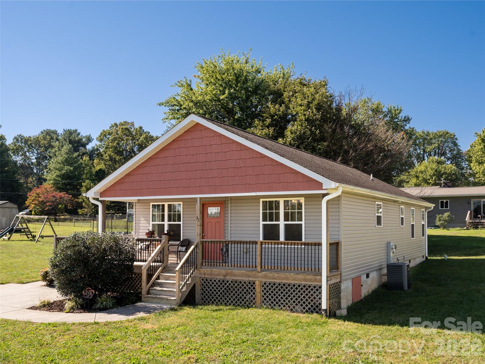 Property Photo:  33 Sherman Meadows Drive  NC 28726 