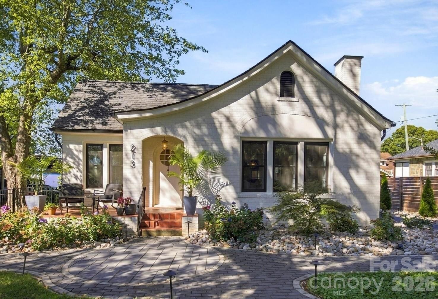 Property Photo:  213 Lenoir Street  NC 28655 