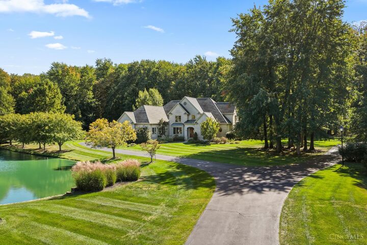 Property Photo:  2049 Plumb Lane  OH 45103 
