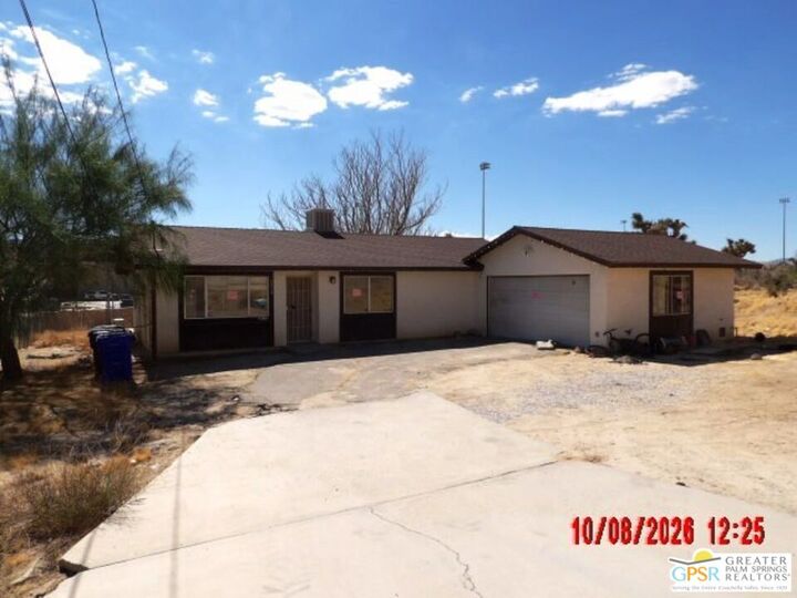 Property Photo:  56613 Sunnyslope Dr  CA 92284 