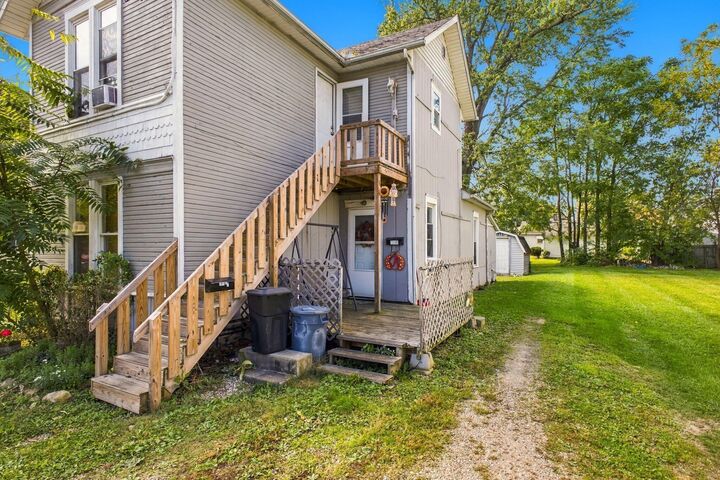 Property Photo:  261 Elm Street  OH 43302 