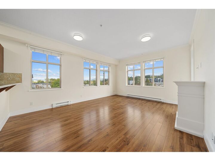 Property Photo:  2632 Pauline Street 305  BC V2S 0C9 