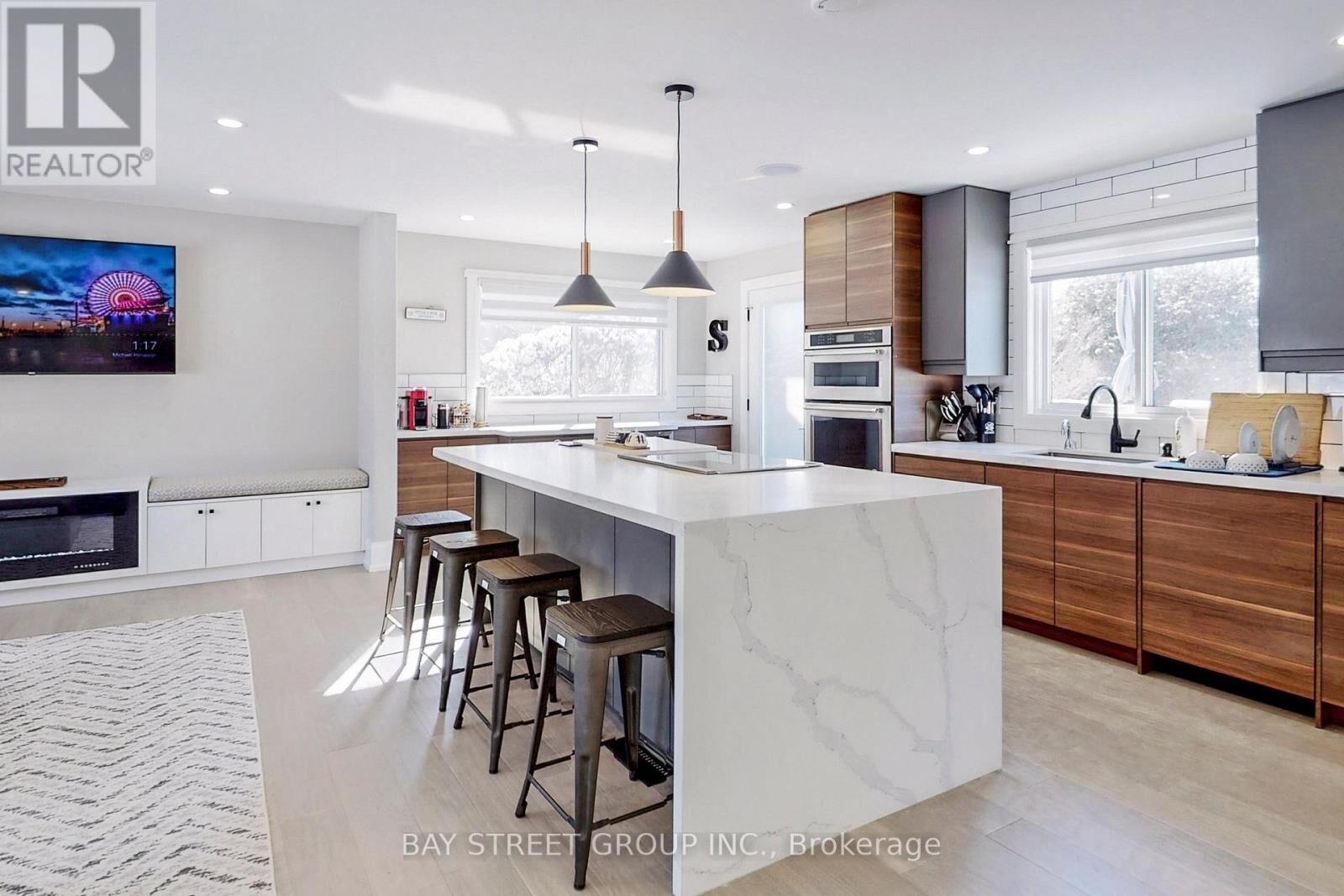Property Photo:  646 Simcoe Road  ON L3Z 4A9 