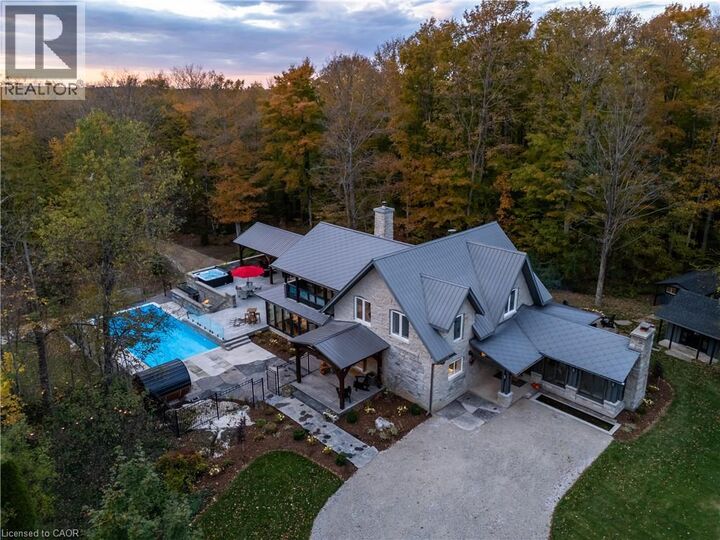 Property Photo:  517807 5th Concession Road North  ON N4K 5W4 