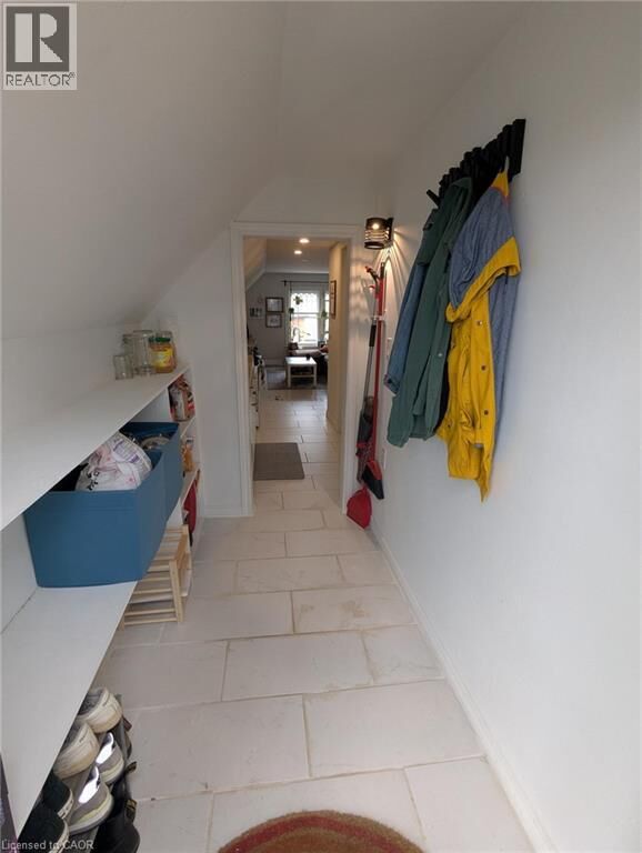 Property Photo: 209 George Street 3 ON L8P 1G2