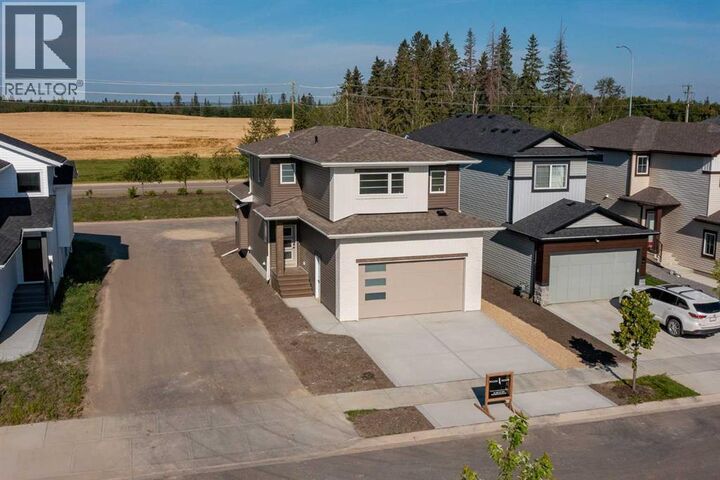 Property Photo:  60 Emmett Crescent  AB T4P 3G7 