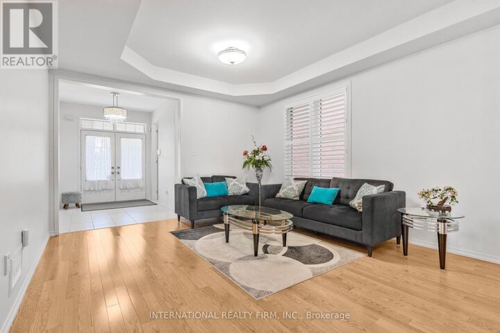 Property Photo:  2537 Snow Knight Drive  ON L1L 0K2 