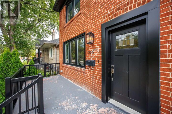 Property Photo:  3517 St Clair Avenue East  ON M1K 1L4 