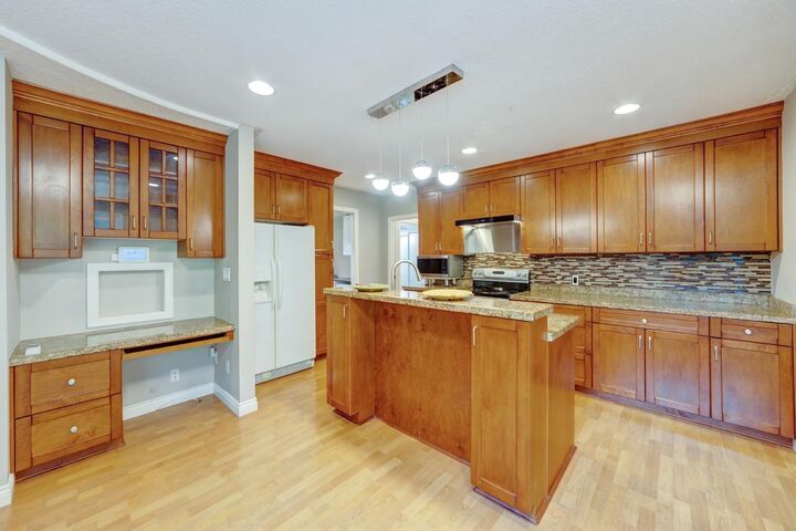 Property Photo: 8566 109B Street BC V4C 4H3