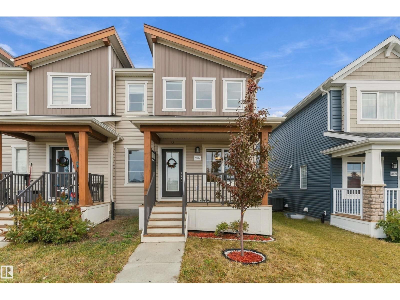 Property Photo:  20704 19 Av NW NW  AB T6M 1R5 