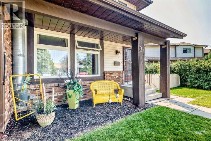 Property Photo: 31 Ranchero Bay Northwest AB T3G 1B6