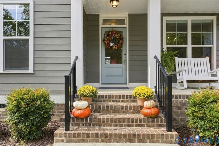 Property Photo:  556 N James Street  VA 23005 